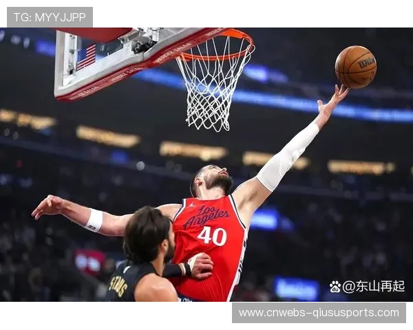 祖巴茨替补角色失效，快船季中交易迫在眉睫